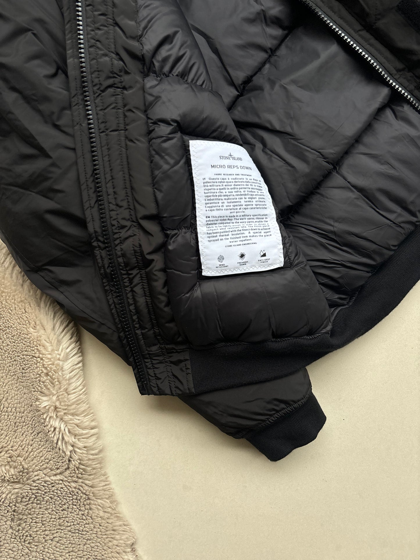 Stone Island 2020 Down Filled Micro Reps Jacket Black M