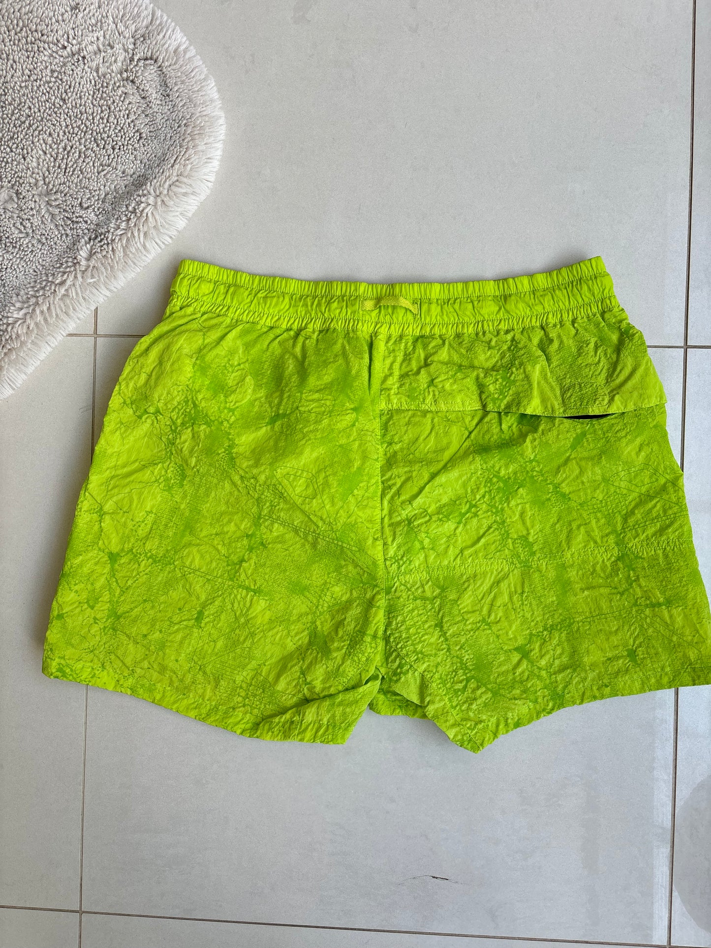 Stone Island Shadow Project Econyl Nylon Metal Waffle Shorts Neon Green M