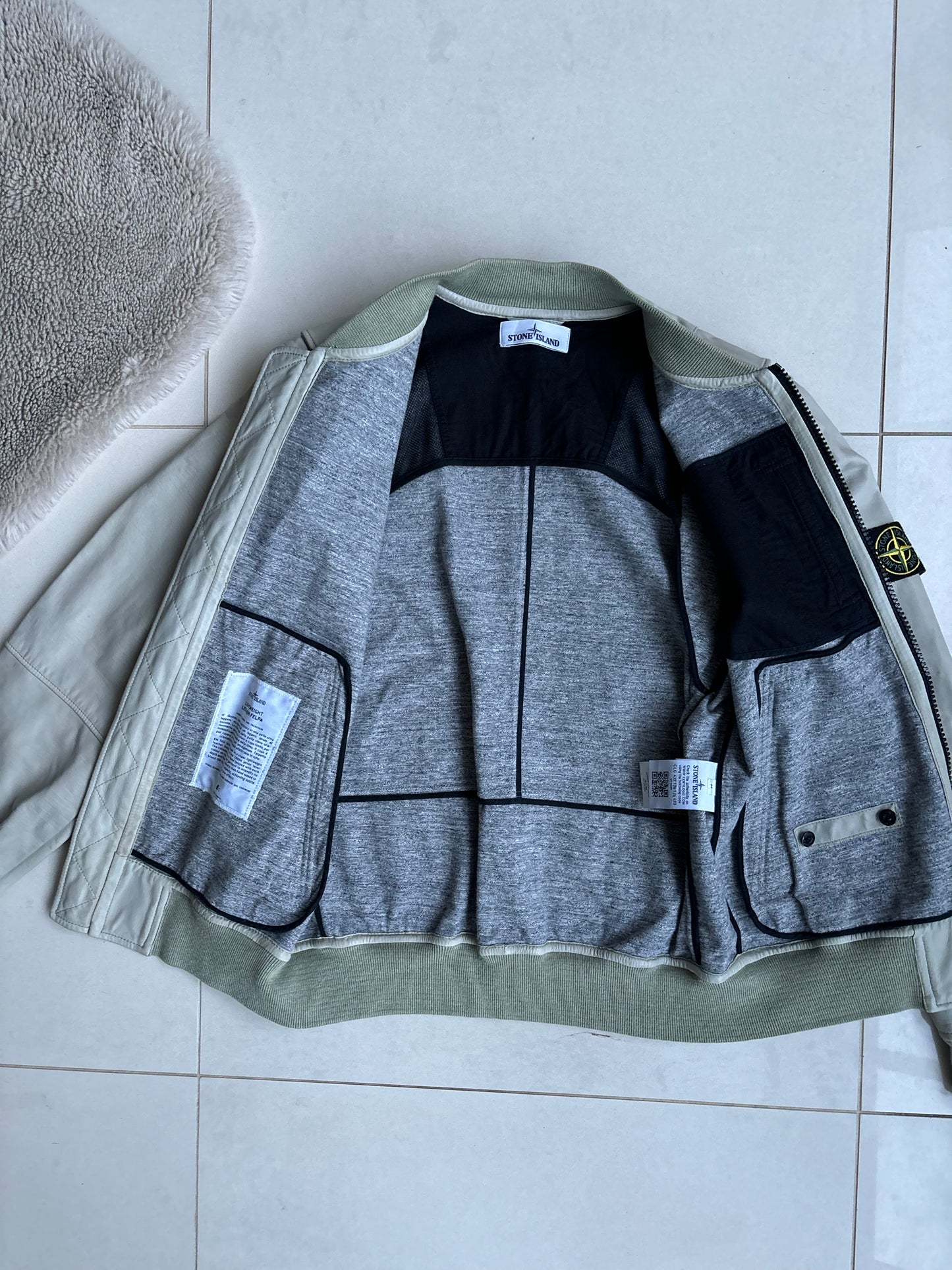 Stone Island Lightweight Leather Felpa Bomber Jacket Sand/Pale Green M