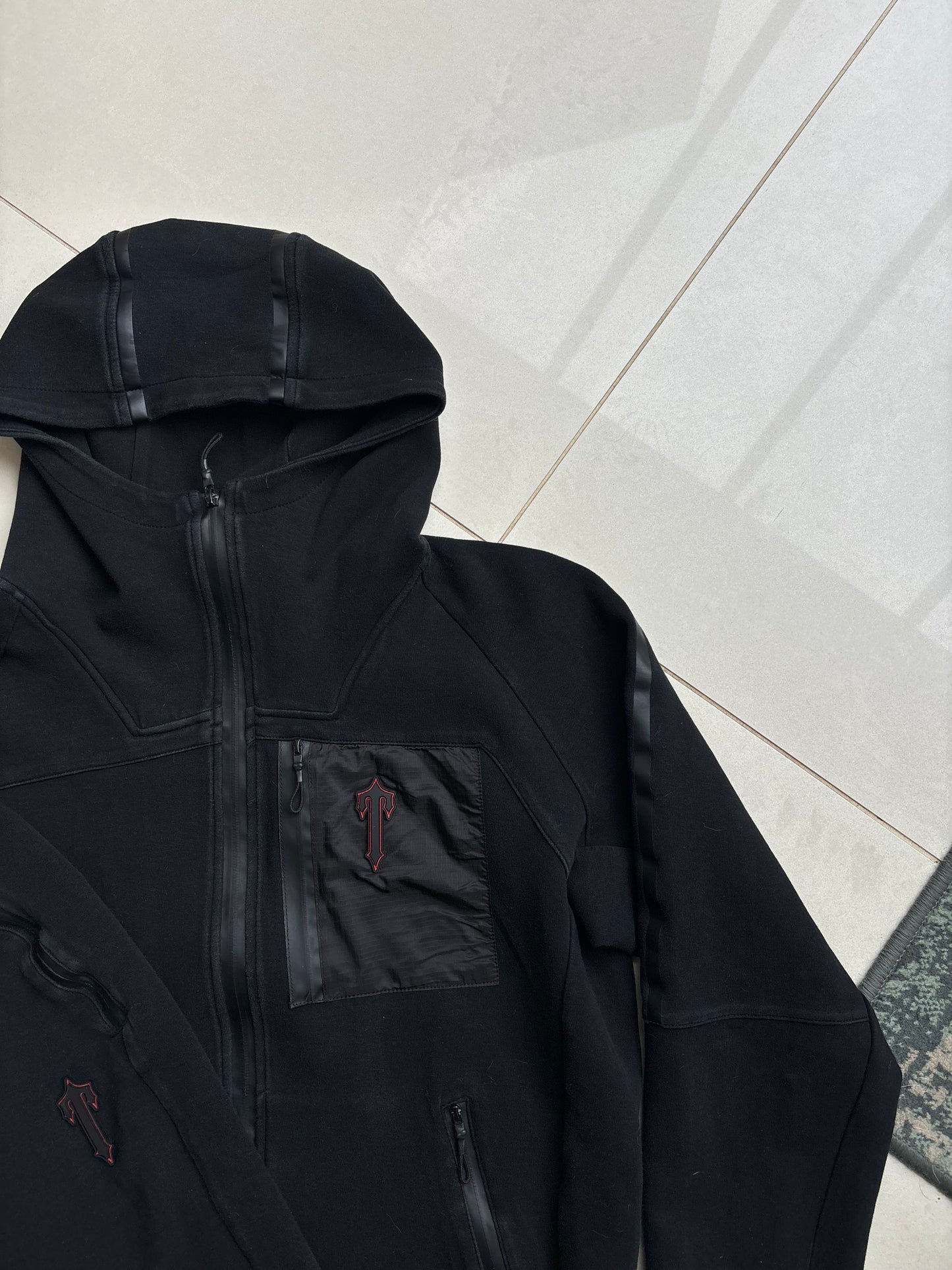 Trapstar Tech Fleece Tracksuit Set Black Red M