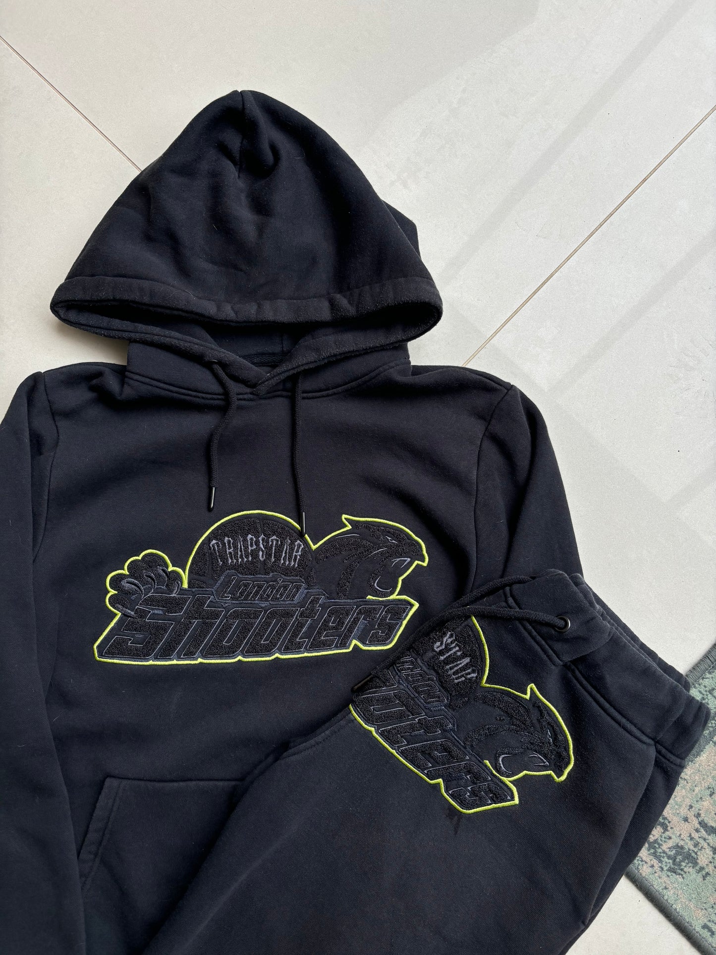 Trapstar Shooters Tracksuit Black Lime M