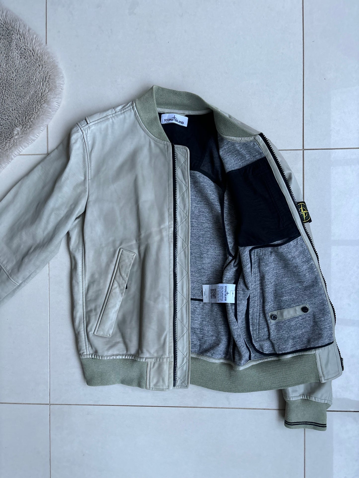 Stone Island Lightweight Leather Felpa Bomber Jacket Sand/Pale Green M