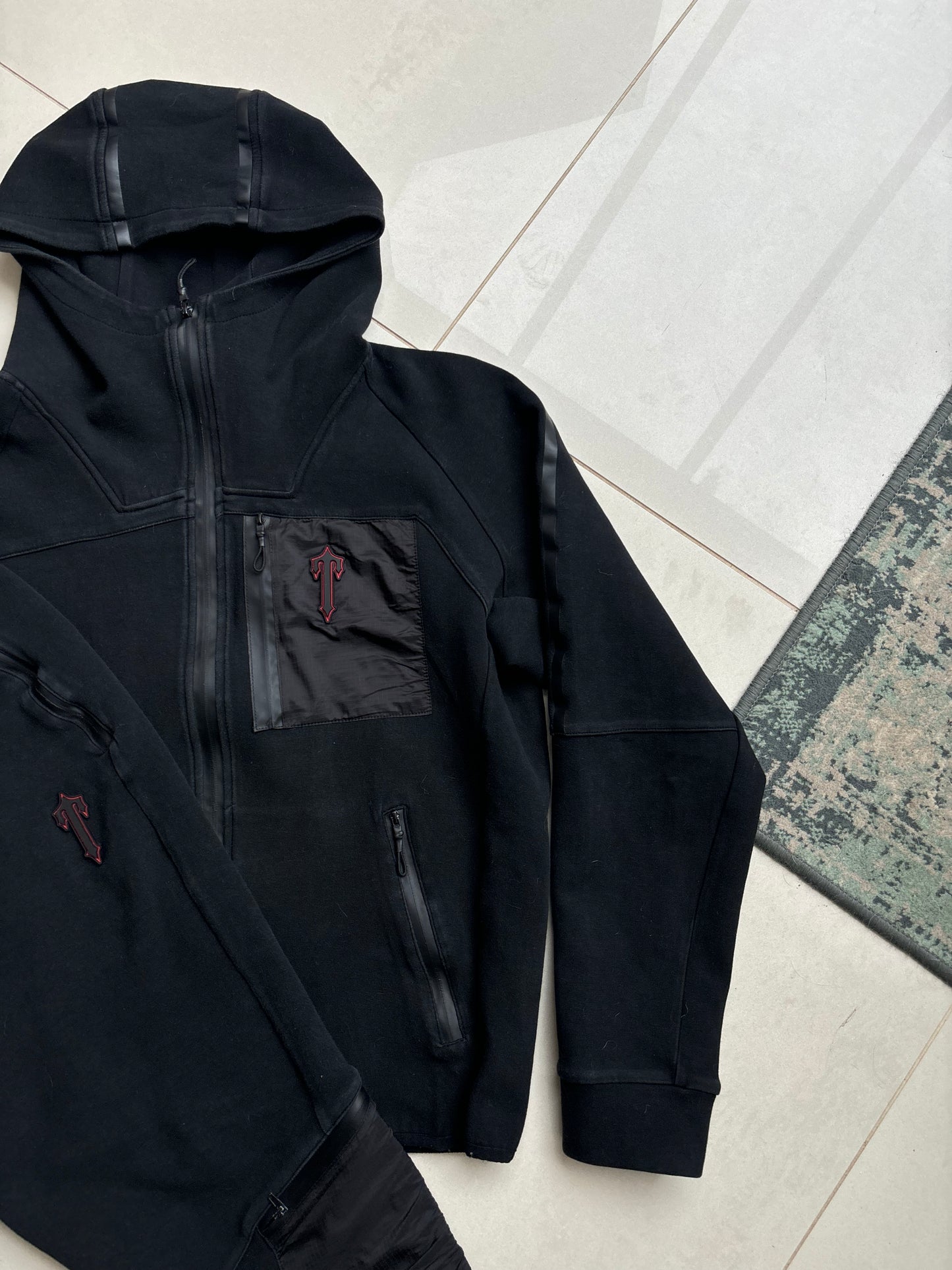 Trapstar Tech Fleece Tracksuit Set Black Red M