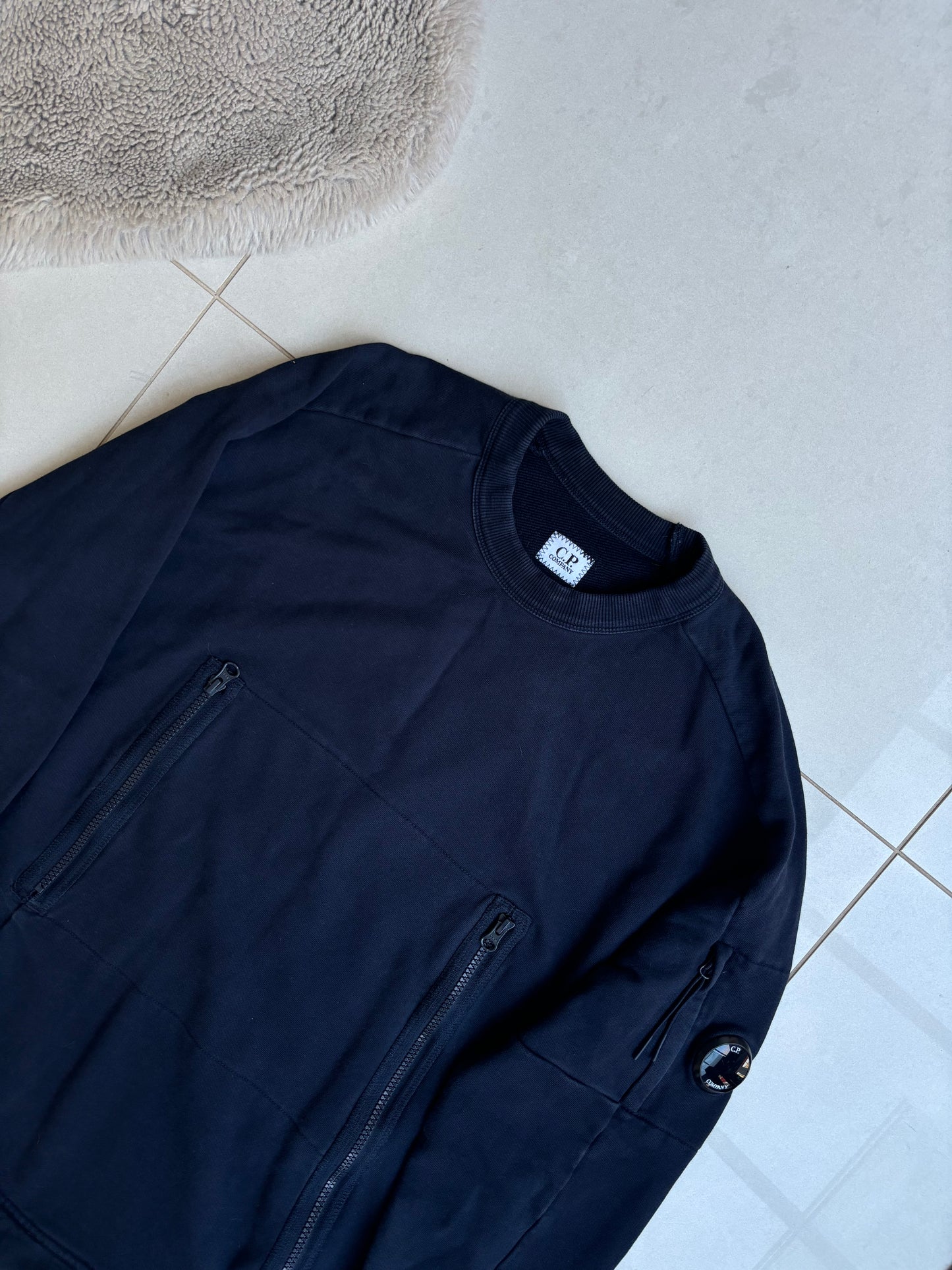 C.P Company AW22 Zipped Rounded Goggle Sweatshirt Navy M