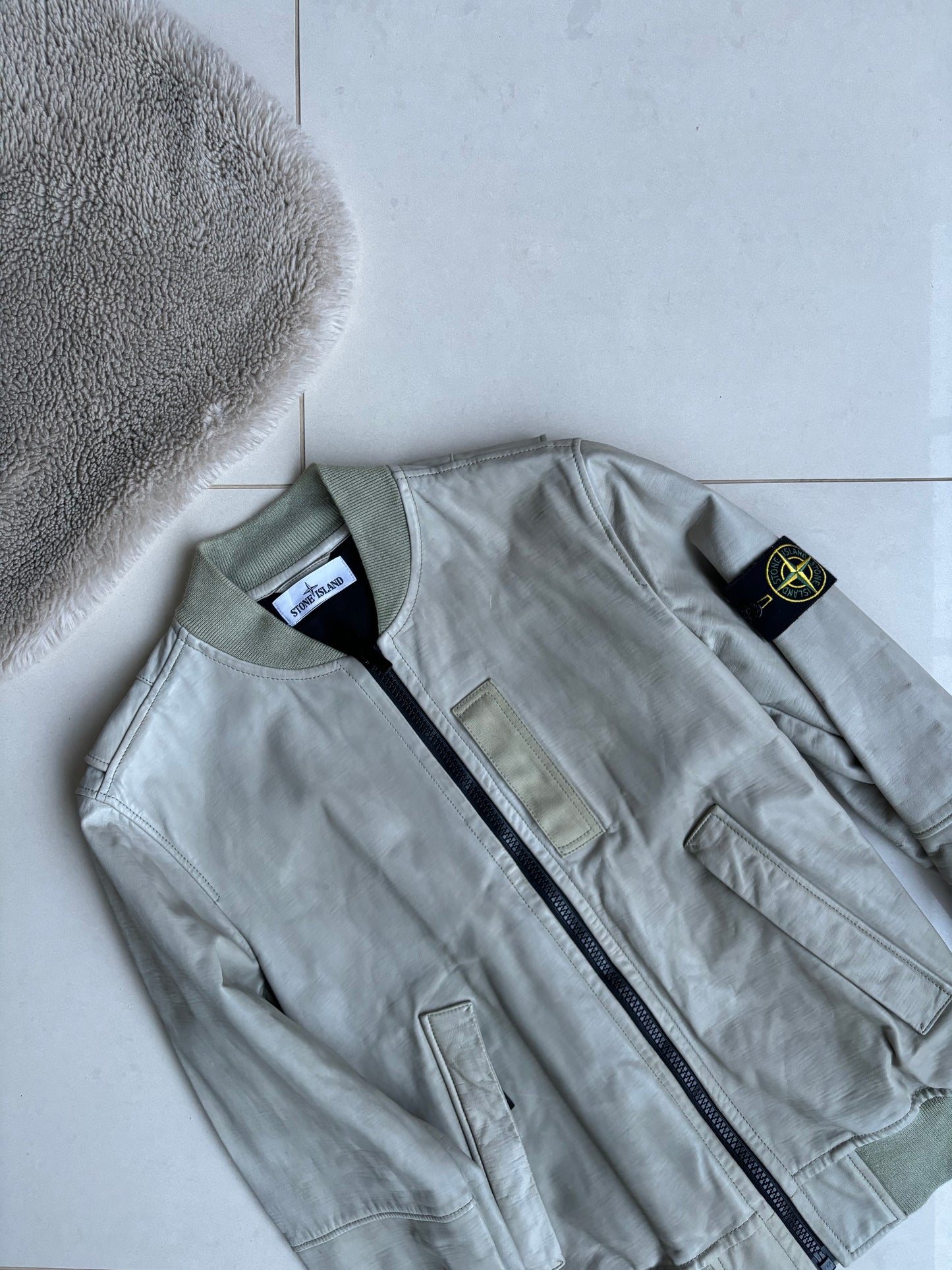Stone Island Lightweight Leather Felpa Bomber Jacket Sand/Pale Green M