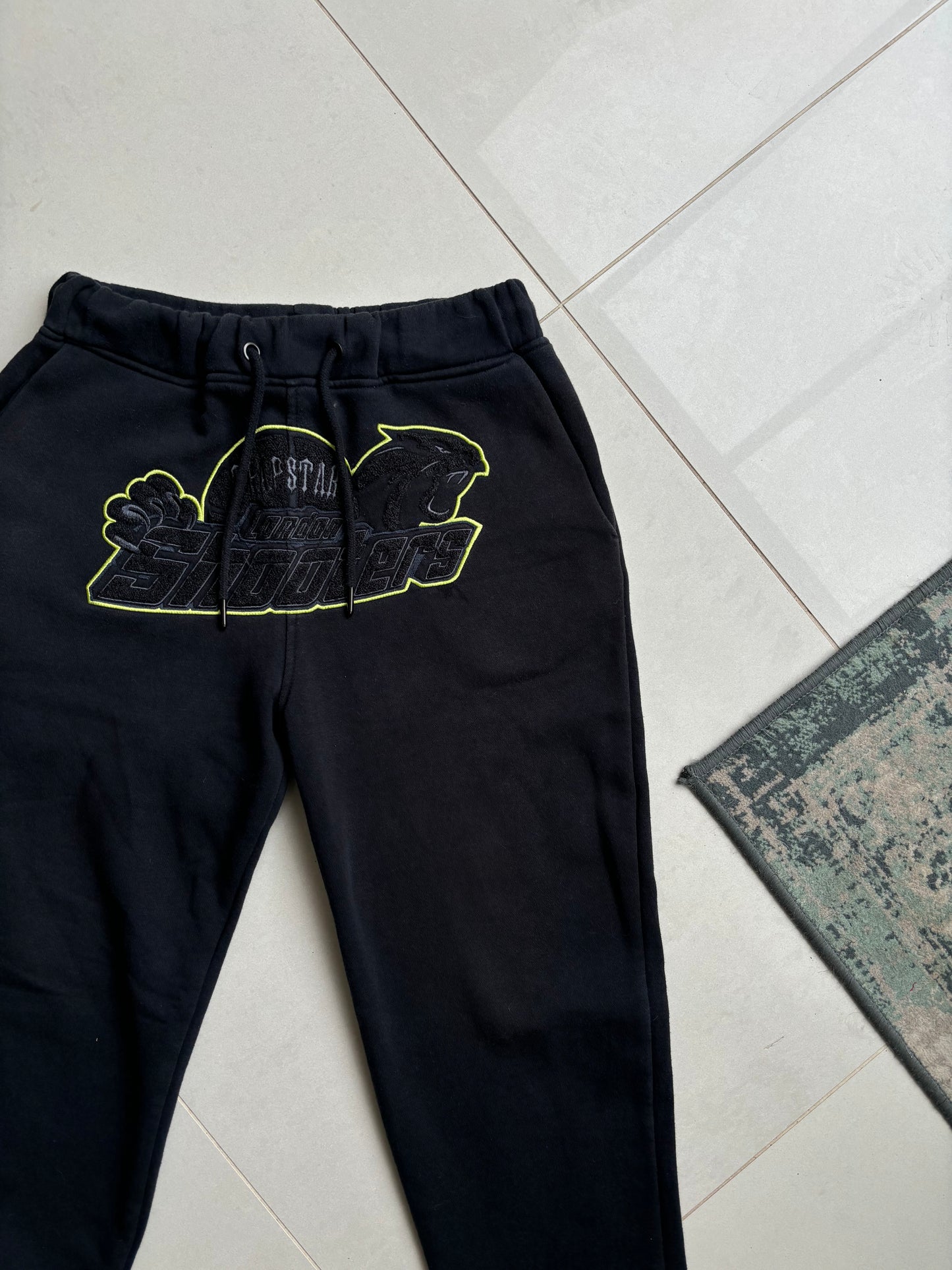 Trapstar Shooters Tracksuit Black Lime M