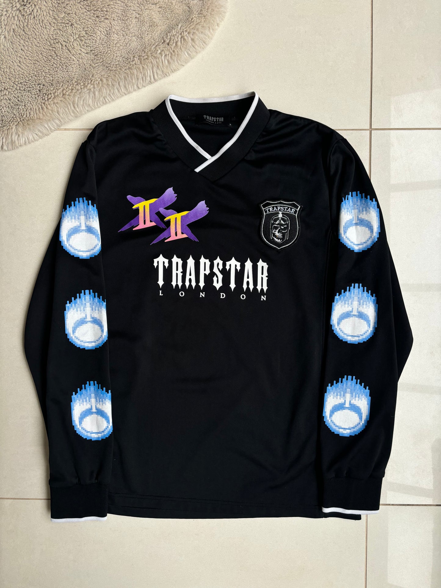 Trapstar x Street Fighter 2 Football Jersey M