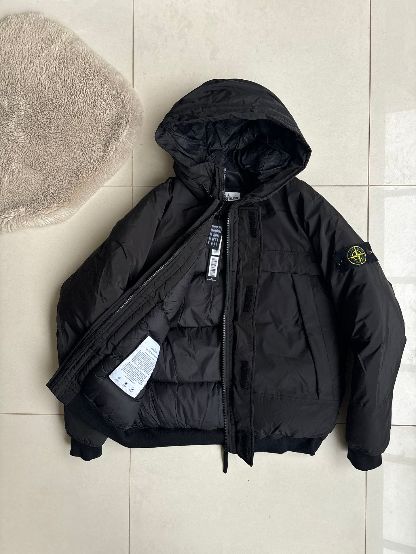 Stone Island 2020 Down Filled Micro Reps Jacket Black M