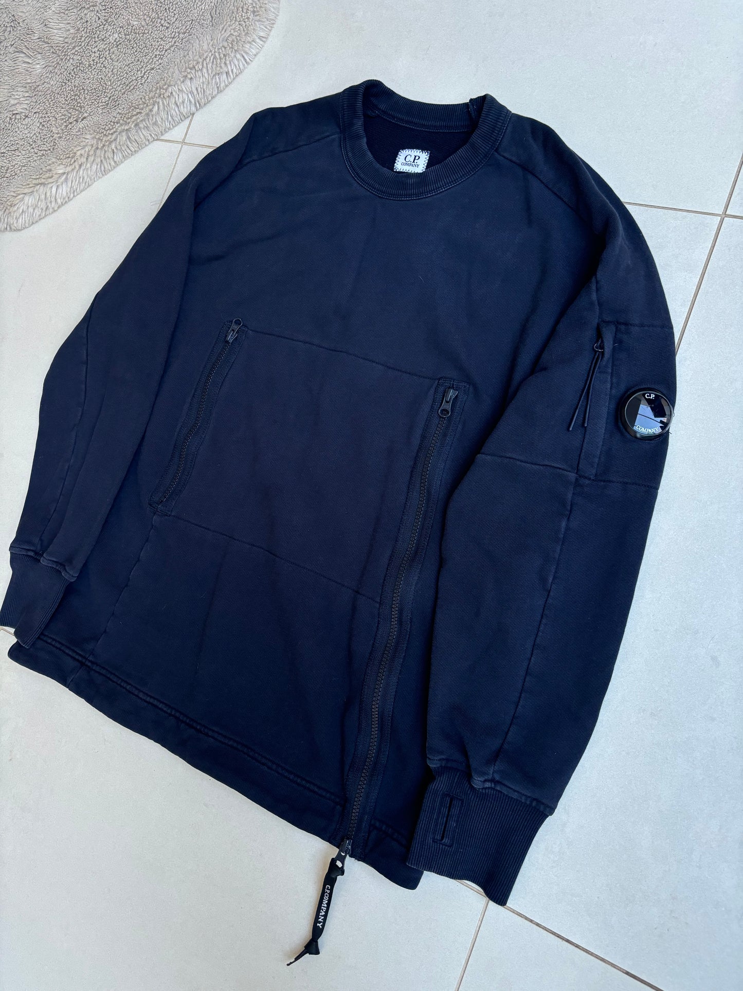 C.P Company AW22 Zipped Rounded Goggle Sweatshirt Navy M
