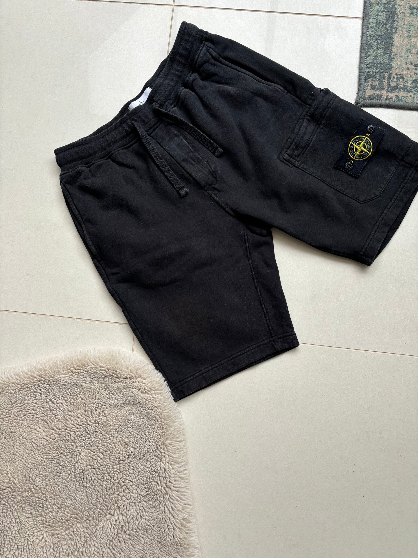 Stone Island SS21 Black Jogger Shorts S