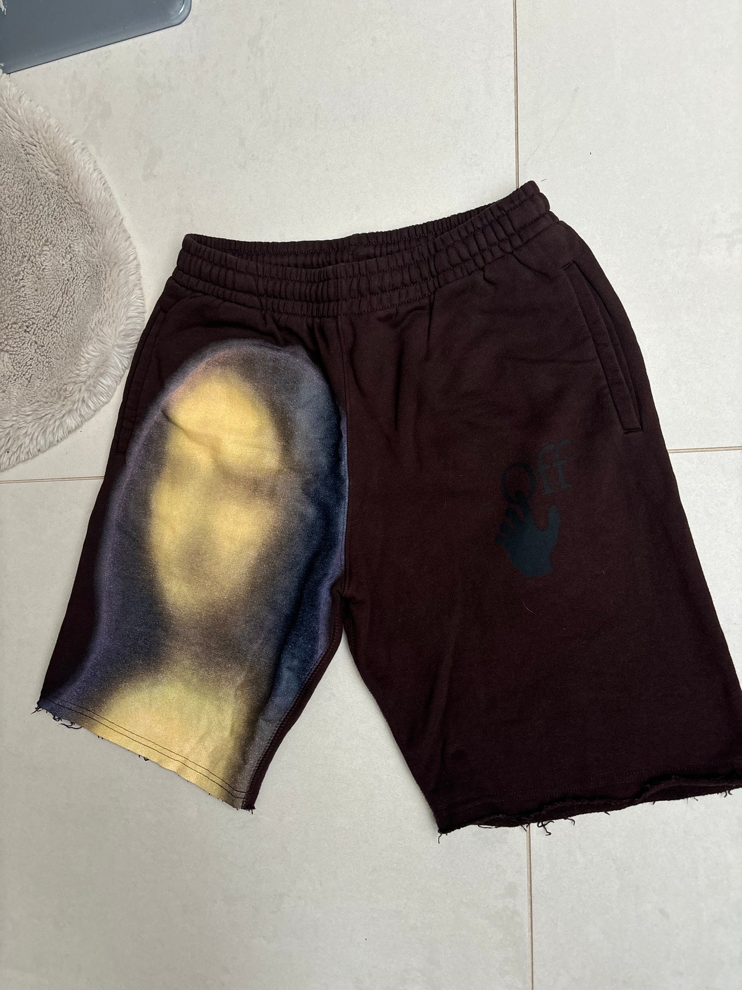 Off White Mona Lisa Blurred Brown Shorts M