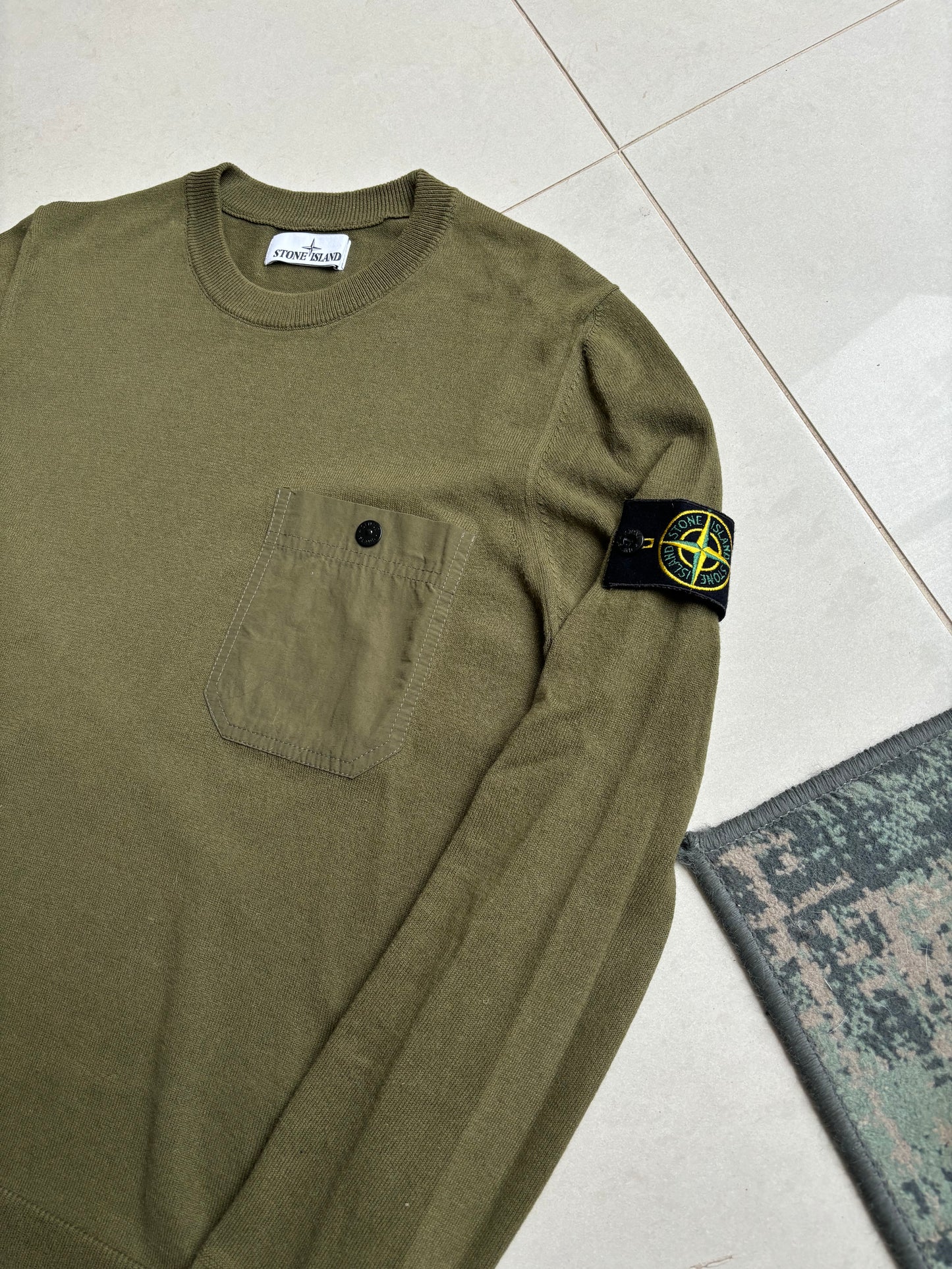 Stone Island Khaki Lightweight Knit Pocketed Sweatshirt S