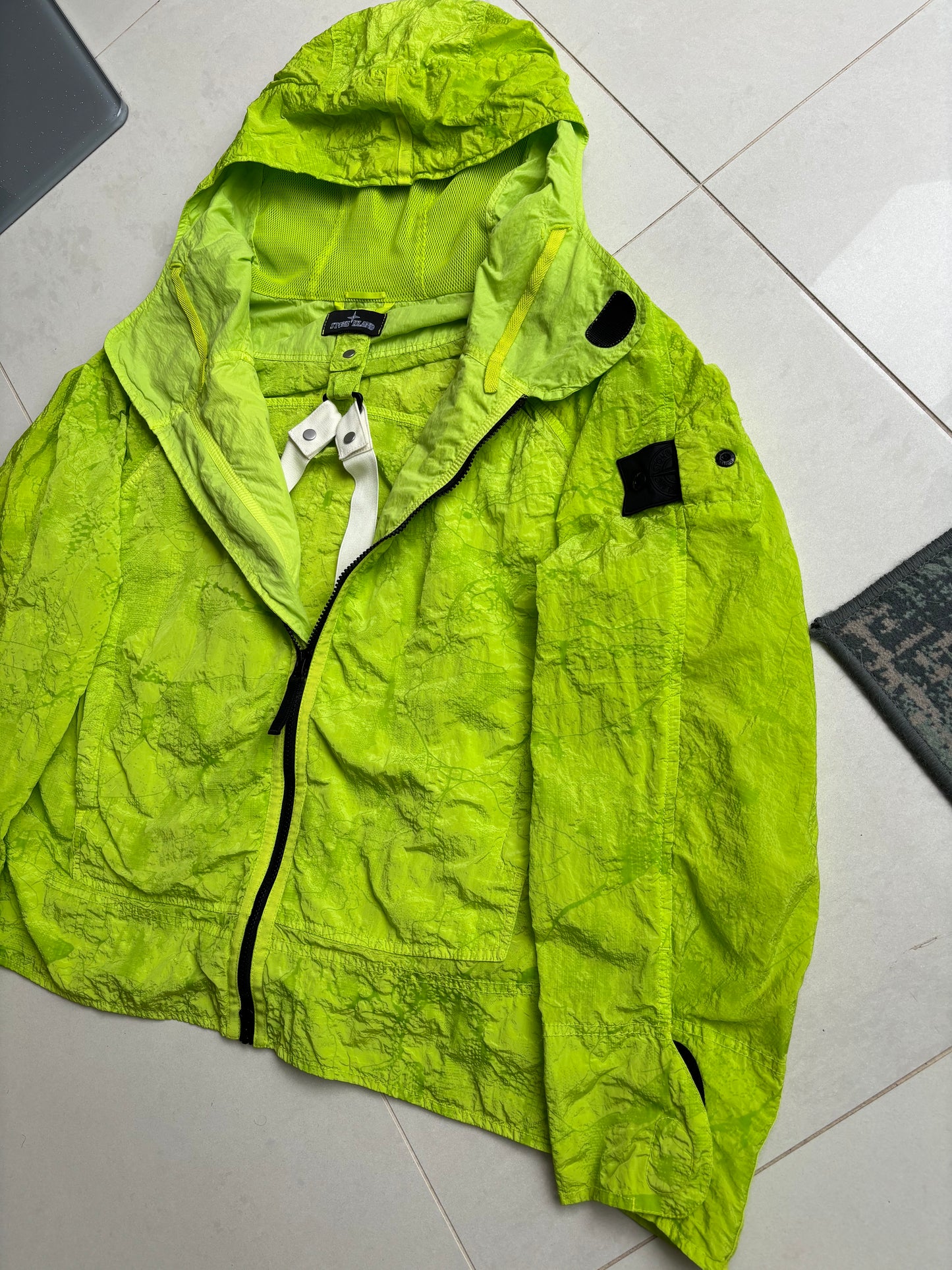 Stone Island Shadow Project Econyl Nylon Metal Waffle Jacket Neon Green M