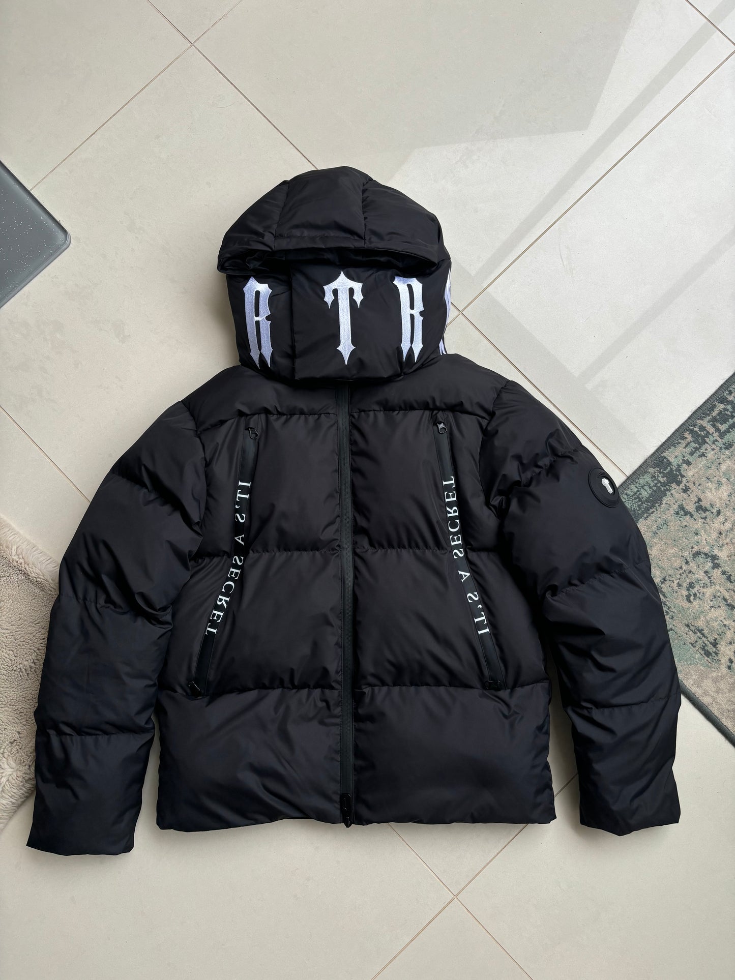 Trapstar x Awful Lot Of Cough Syrup Black Irongate Puffer Coat S