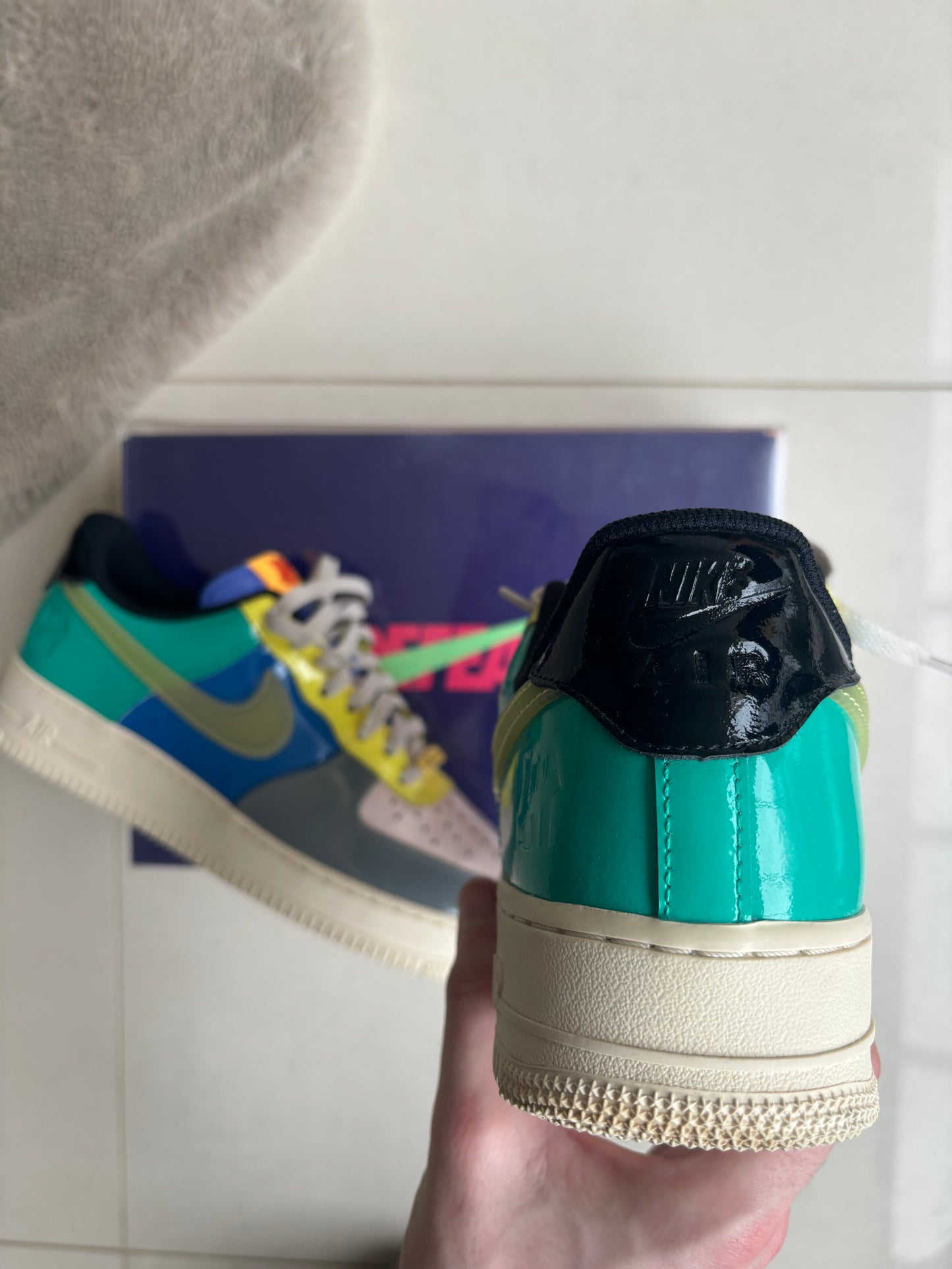 Nike x Undefeated Air Force 1 UK8 Grey/Green/Blue