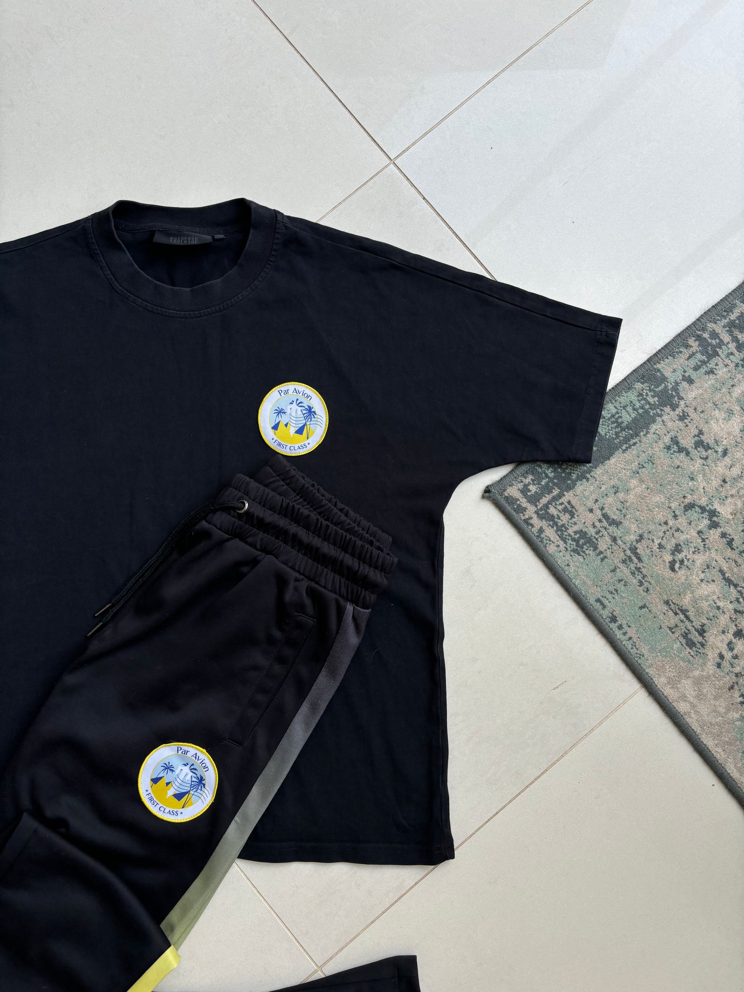 Trapstar First Class T Shirt & Joggers Set Black Yellow S