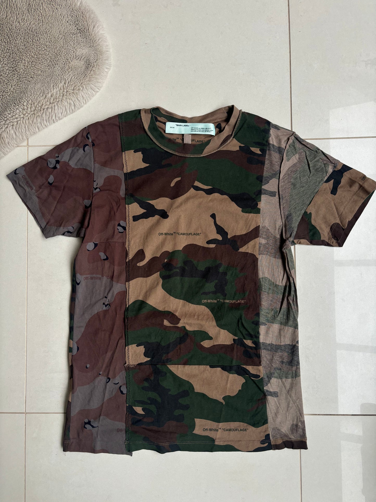 Off White Deconstructed Camo T shirt M