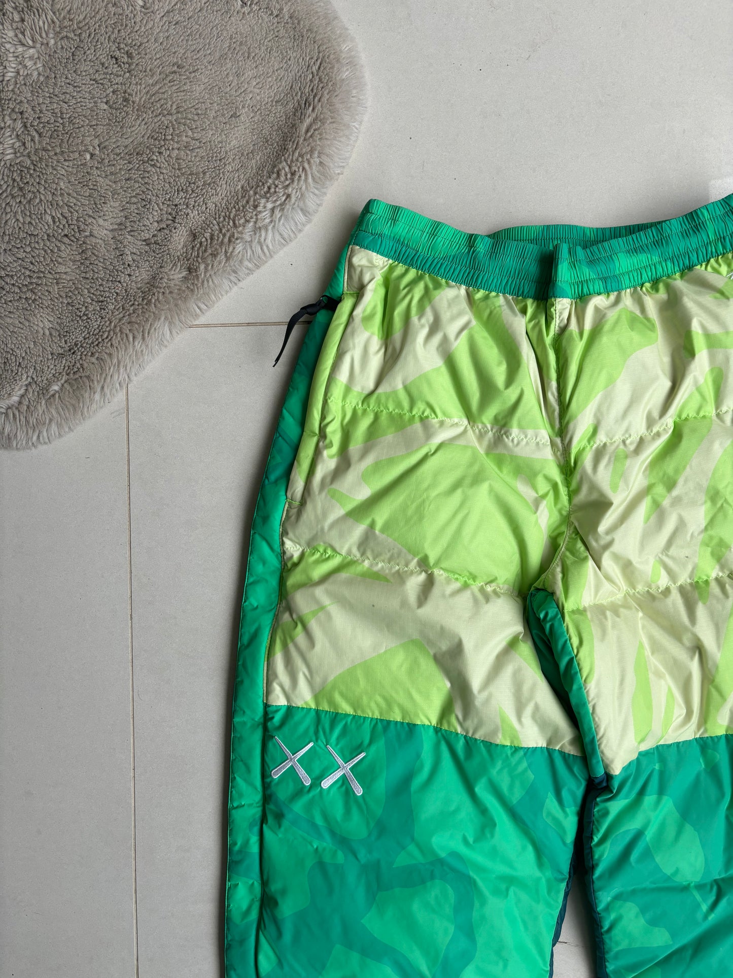 Kaws x The North Face 700 Nupste Pants Green/Blue M