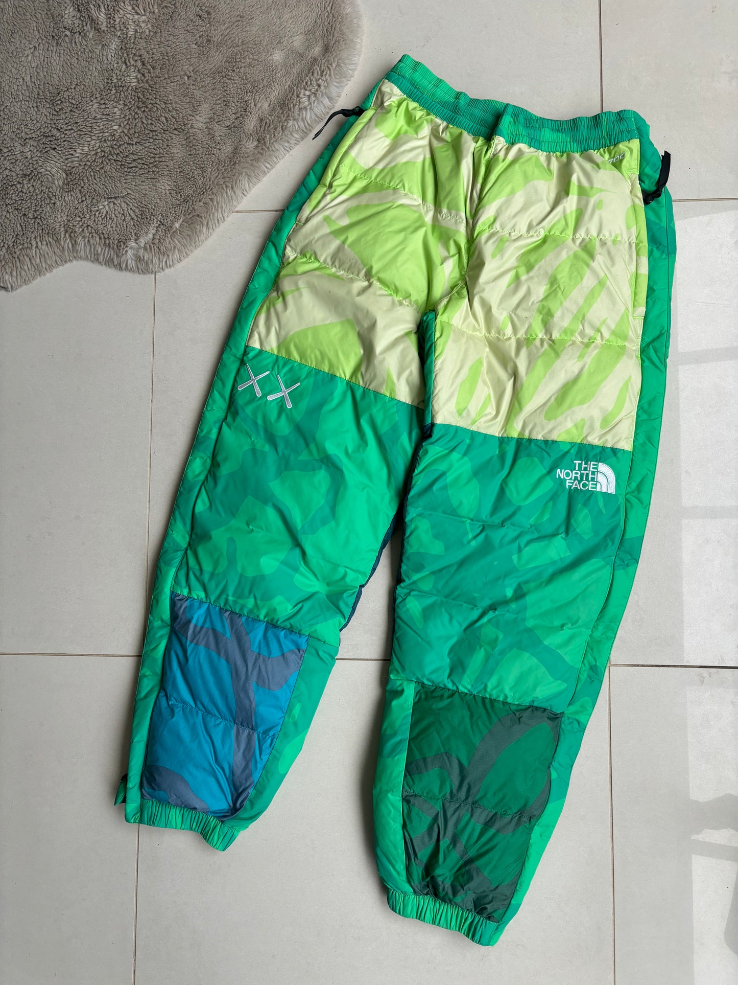 Kaws x The North Face 700 Nupste Pants Green/Blue M